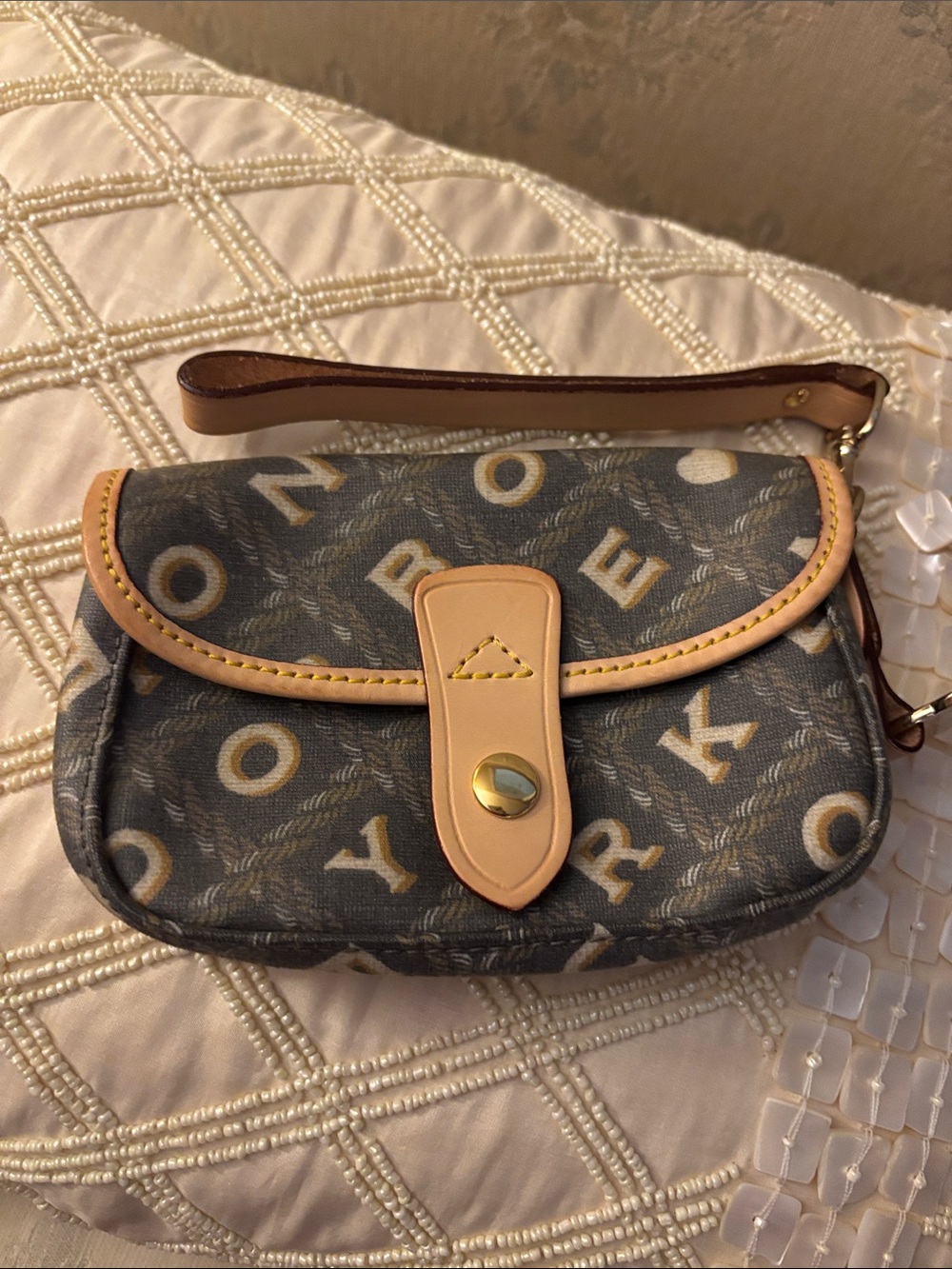 Dooney & Bourke Gray Logo Wristlet with Tan Trim EUC